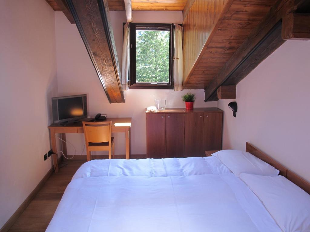 Casa Alpina Don Guanella Bed & Breakfast มากุญญากา ห้อง รูปภาพ