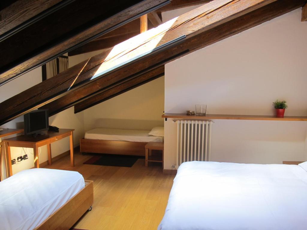 Casa Alpina Don Guanella Bed & Breakfast มากุญญากา ห้อง รูปภาพ