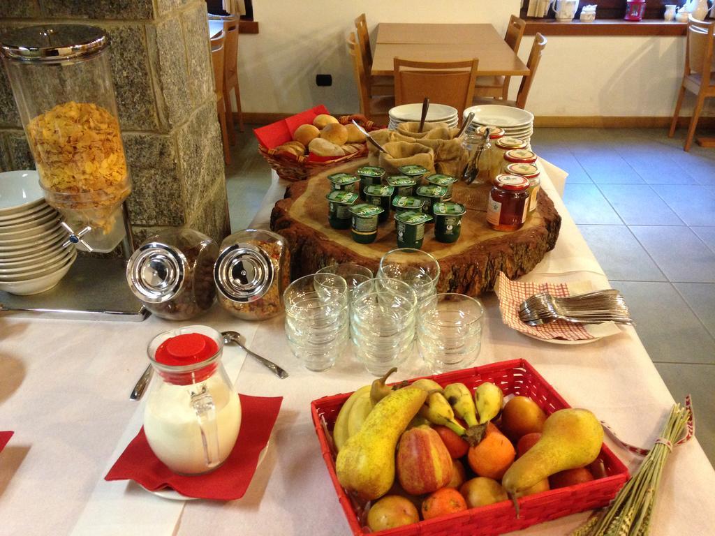 Casa Alpina Don Guanella Bed & Breakfast มากุญญากา ภายนอก รูปภาพ