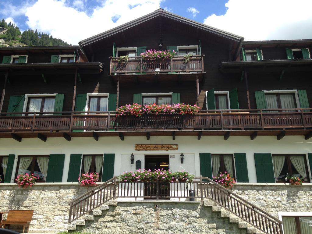 Casa Alpina Don Guanella Bed & Breakfast มากุญญากา ภายนอก รูปภาพ